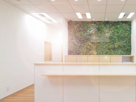 'lucia-c.com' screenshot