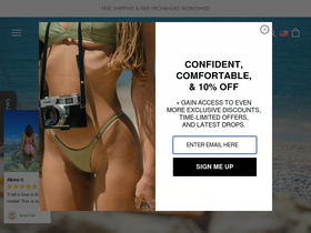 'aquatropicswim.com' screenshot