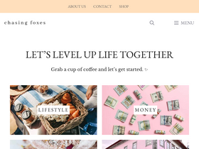 'chasingfoxes.com' screenshot