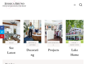 'fourgenerationsoneroof.com' screenshot