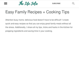 'thelifejolie.com' screenshot