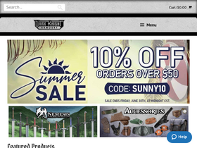'darkknightarmoury.com' screenshot