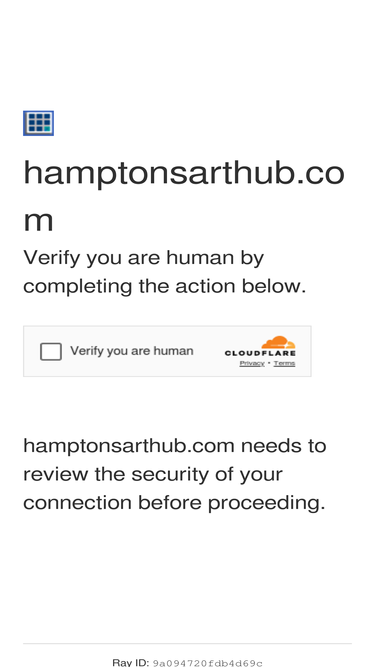 hamptonsarthub.com