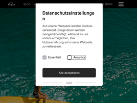 'puresurfcamps.com' screenshot