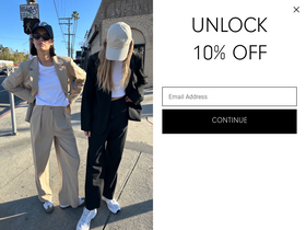 'oakandfort.com' screenshot