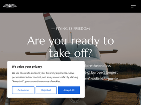 cranfieldflyingschool.com