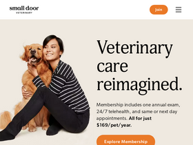 'smalldoorvet.com' screenshot