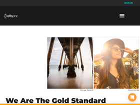 'kelbyone.com' screenshot