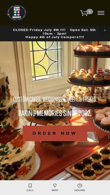 starrynightbakery.com