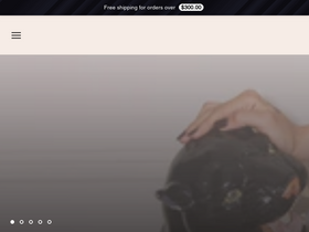 'avecamourlingerie.com' screenshot