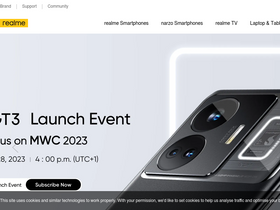 'realme.com' screenshot