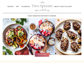 'twospoons.ca' screenshot