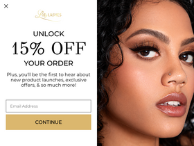'lillylashes.com' screenshot
