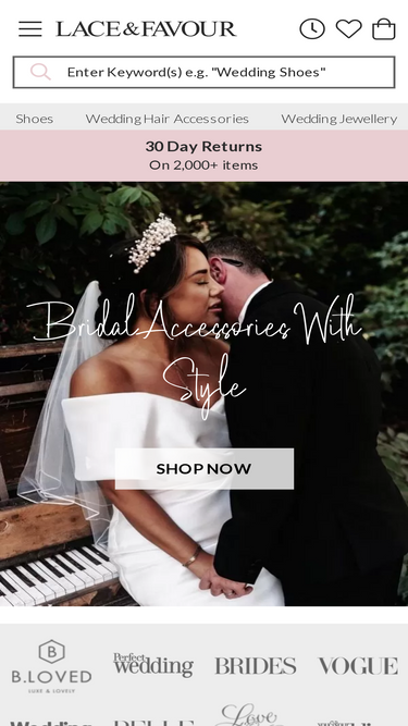laceandfavour.com