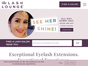 'thelashlounge.com' screenshot