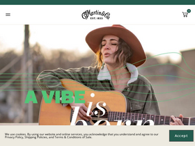 'martinguitar.com' screenshot