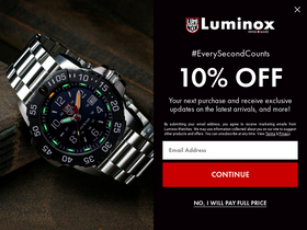 'luminox.com' screenshot
