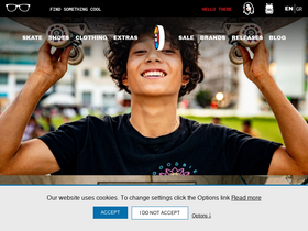 'colorskates.com' screenshot