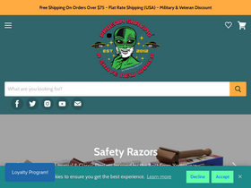 'phoenixartisanaccoutrements.com' screenshot