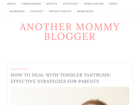 'anothermommyblogger.com' screenshot