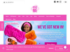 'givemecosmetics.com' screenshot