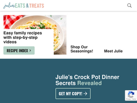 'julieseatsandtreats.com' screenshot
