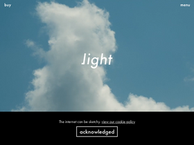 'thelightphone.com' screenshot